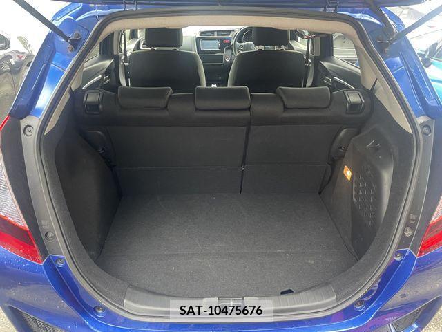 Honda FIT HYBRID 2015-11 382501-7
