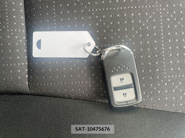 Honda FIT HYBRID 2015-11 382501-9