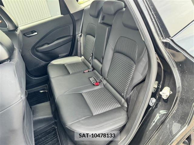 Nissan AURA 2023-02 292930-14