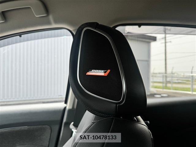 Nissan AURA 2023-02 292930-19