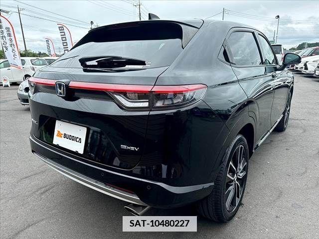 Honda VEZEL 2021-07 384325-12