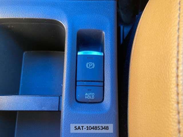 Nissan KICKS 2021-03 216576-18