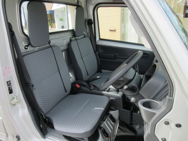 Suzuki CARRY TRUCK 2023-07 9530-15