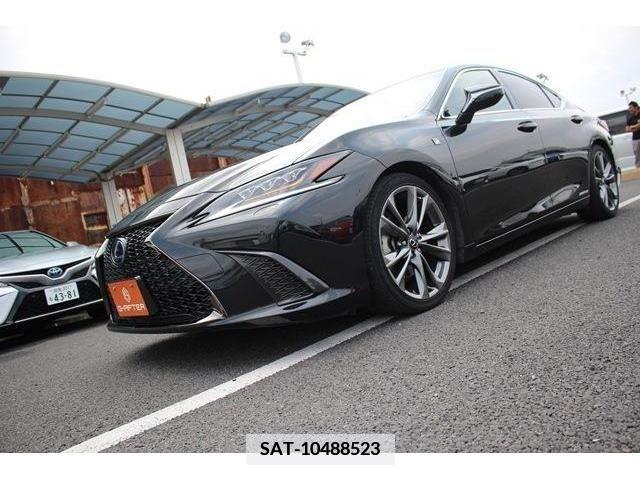 Lexus ES 2019-08 362741-10