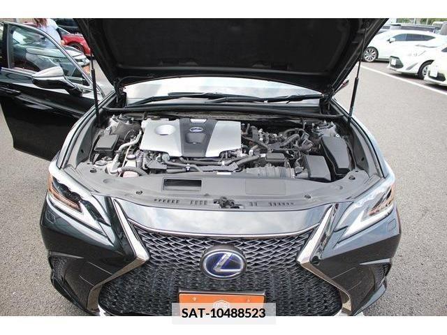 Lexus ES 2019-08 362741-18