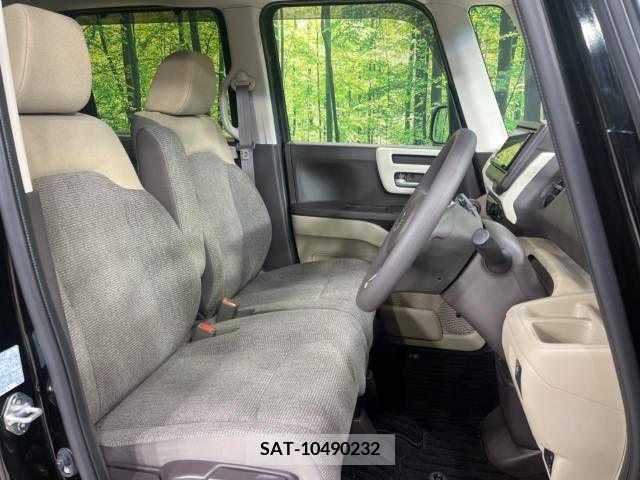 Honda N BOX 2019-01 217348-8
