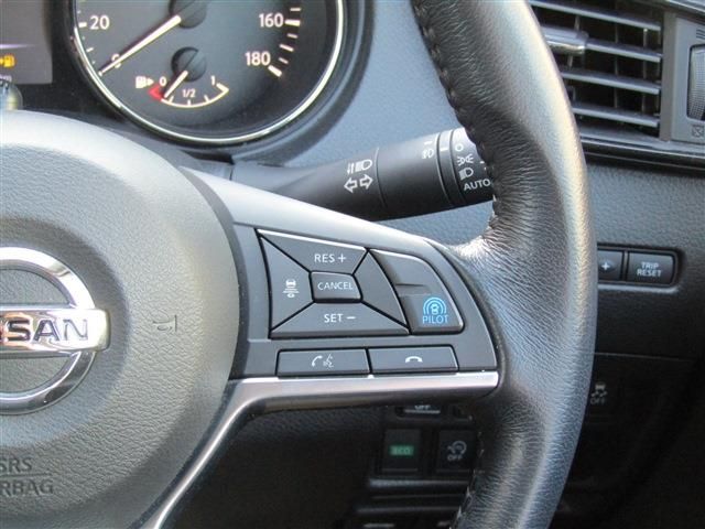 Nissan X-TRAIL 2017-12 3800-4