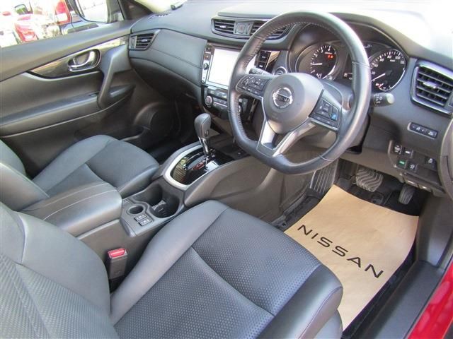 Nissan X-TRAIL 2017-12 3800-6