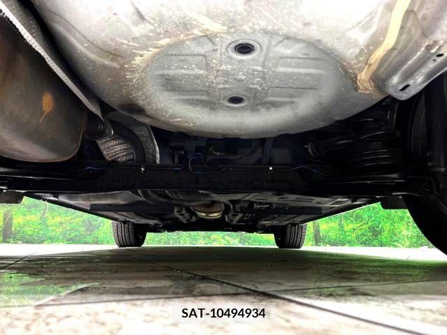 Nissan JUKE 2013-08 382353-18