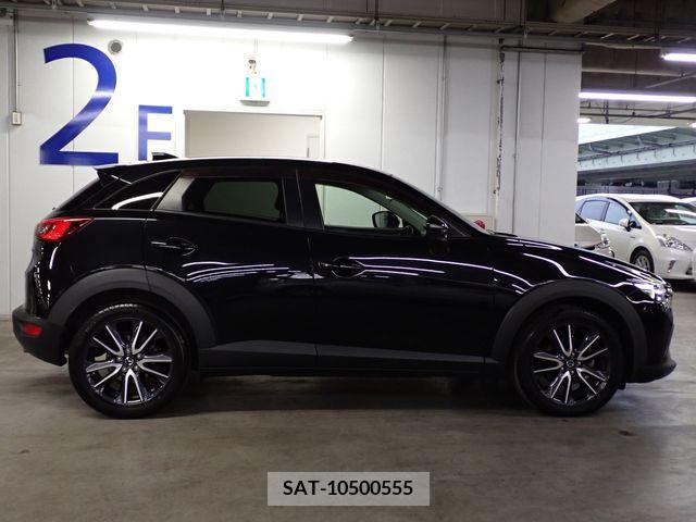 Mazda CX-3 2017-08 358478-7