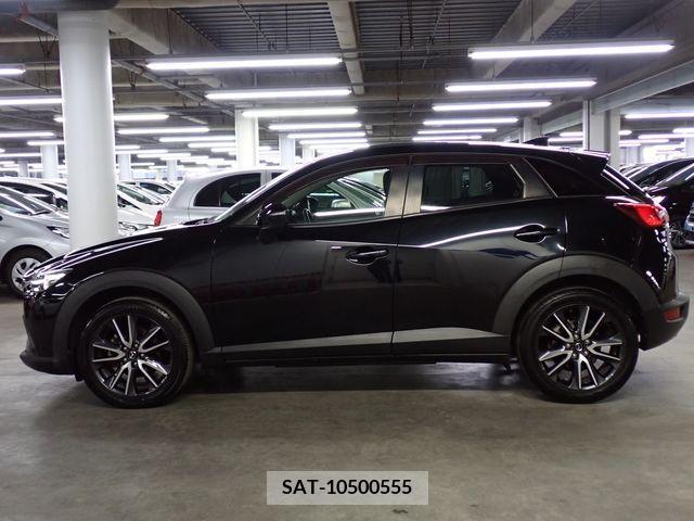 Mazda CX-3 2017-08 358478-8