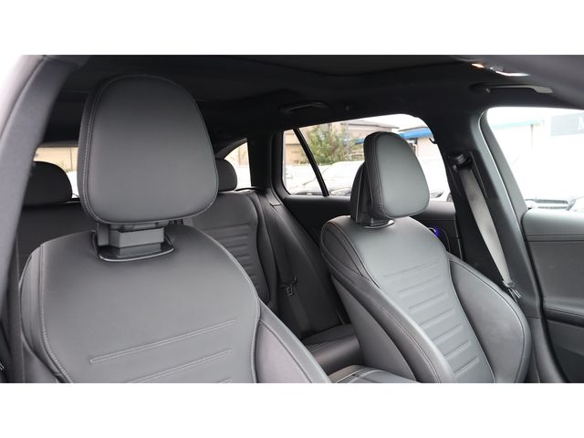 Mercedes Benz C-CLASS 2023-04 184153-11