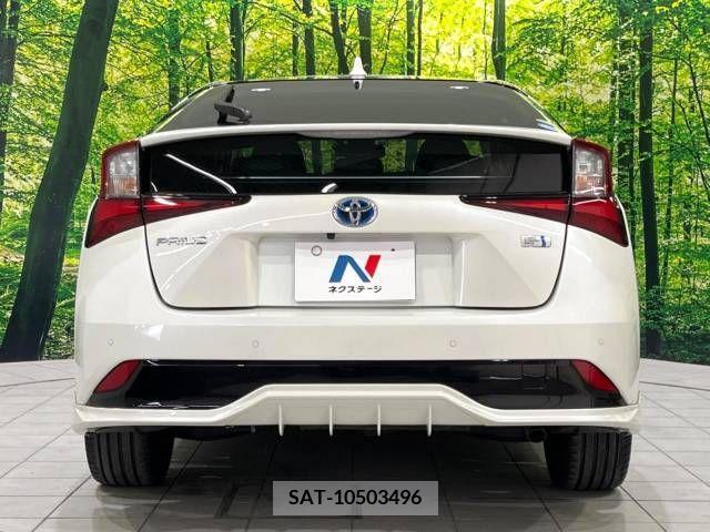 Toyota PRIUS 2019-07 322422-15