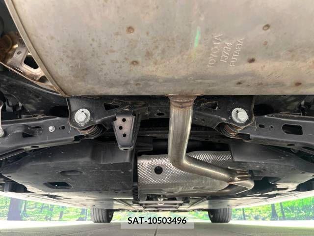 Toyota PRIUS 2019-07 322422-19