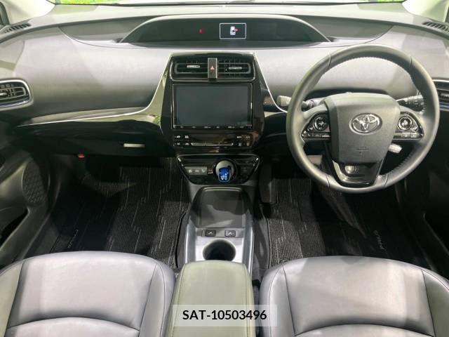 Toyota PRIUS 2019-07 322422-1