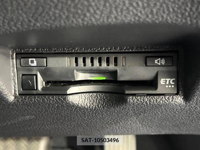 Toyota PRIUS 2019-07 322422-8