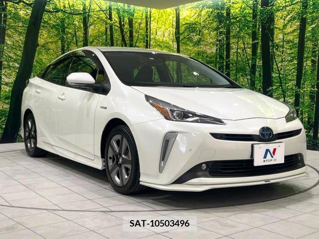 Toyota PRIUS 2019-07 322422-16