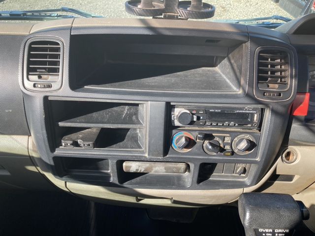 Nissan ATLAS 2008-10 27449-9