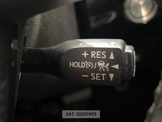 Toyota PRIUS 2021-06 281805-5