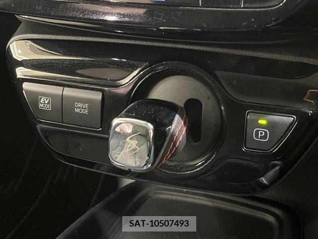 Toyota PRIUS 2021-06 281805-19