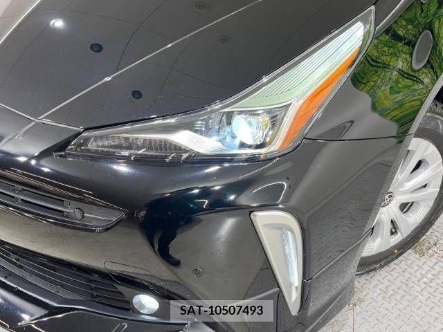 Toyota PRIUS 2021-06 281805-11