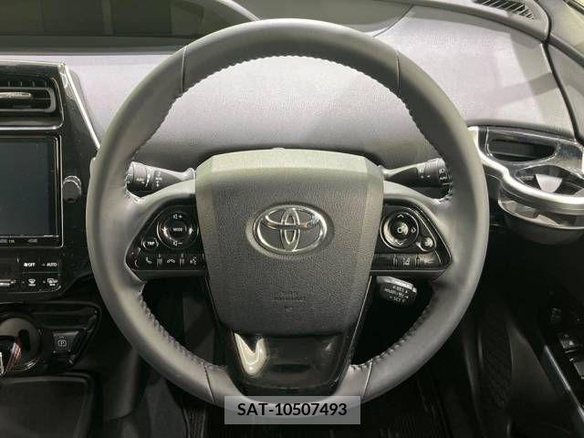 Toyota PRIUS 2021-06 281805-10