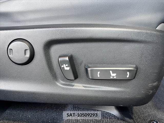Lexus RX 2020-01 391931-27