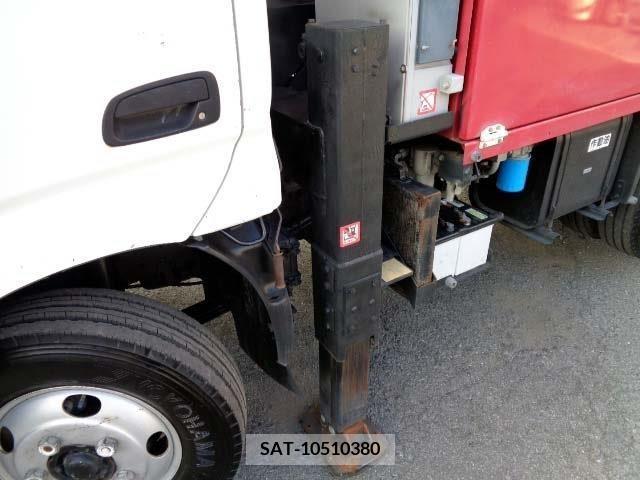 Hino DUTRO 2013-08 204027-16