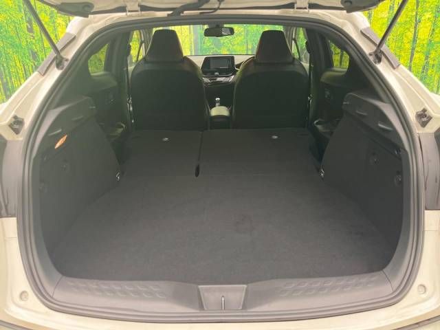 Toyota C-HR 2018-09 14678-11