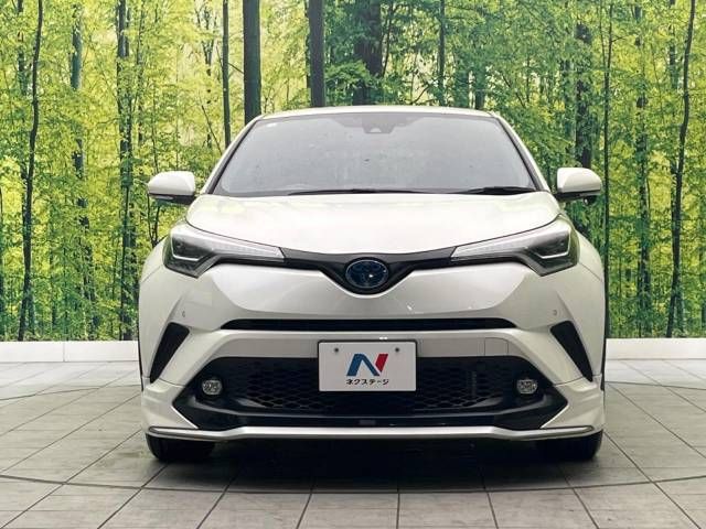 Toyota C-HR 2018-09 14678-14