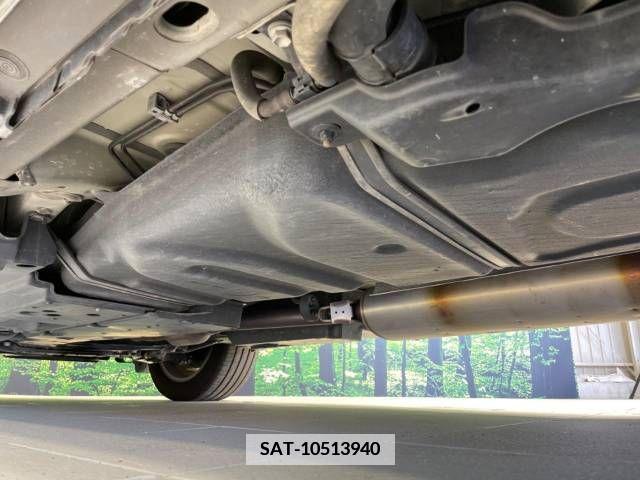 Toyota HARRIER 2018-10 360853-18