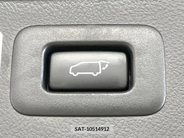 Toyota ALPHARD 2021-03 378252-7