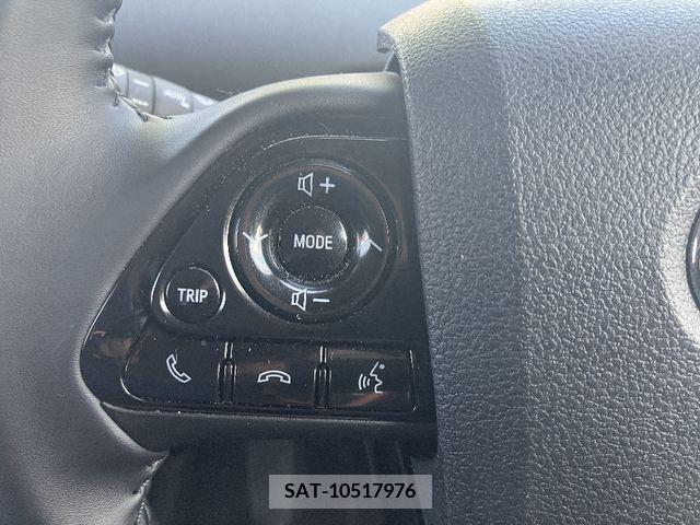 Toyota PRIUS 2020-12 366527-11