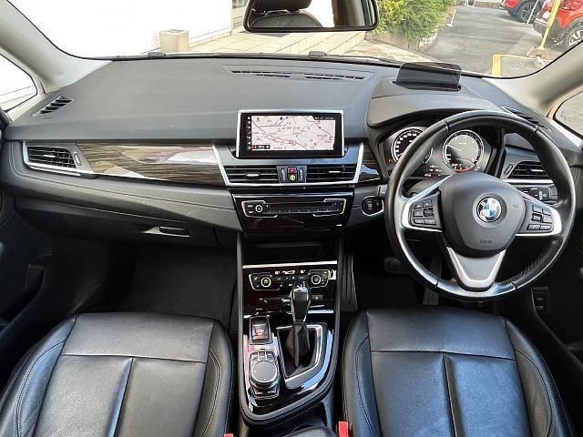Bmw 2 SERIES 2019-06 5818-1