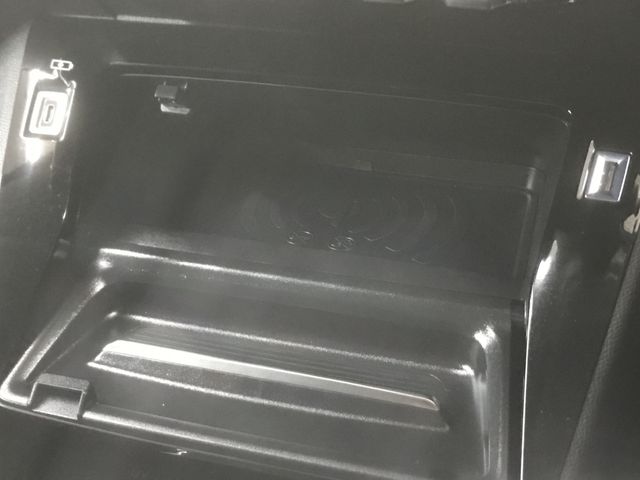 Peugeot 208 2020-10 196504-19