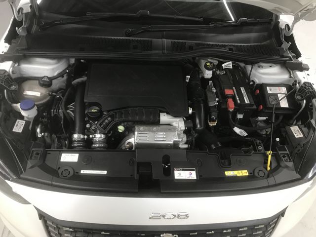 Peugeot 208 2020-10 196504-28