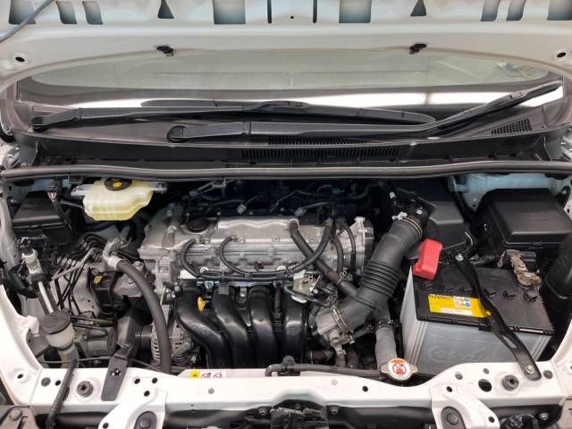 Toyota VOXY 2018-08 183092-18