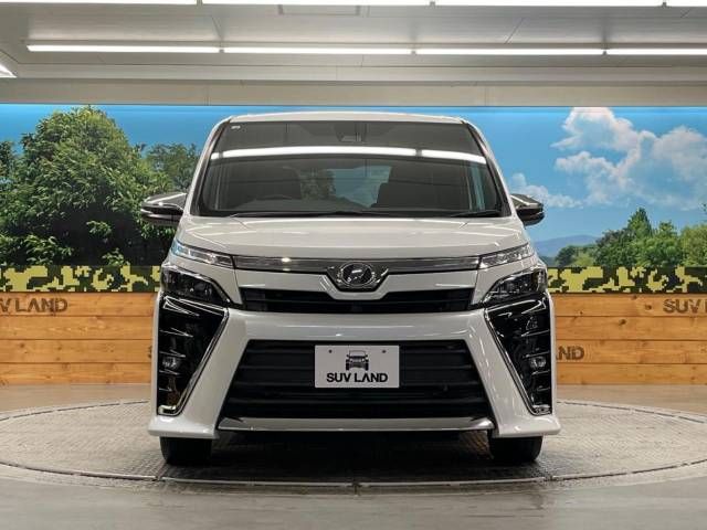 Toyota VOXY 2018-08 183092-14