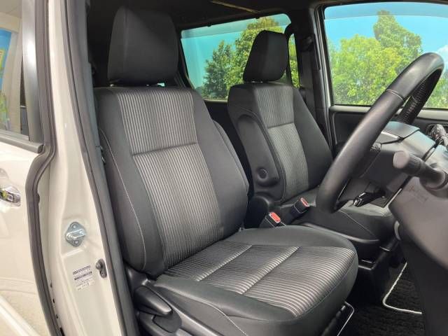 Toyota VOXY 2018-08 183092-7