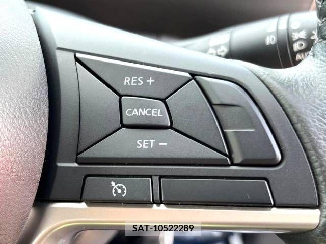 Nissan SERENA 2017-02 386082-8