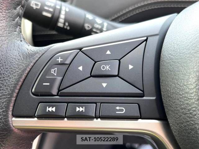 Nissan SERENA 2017-02 386082-7