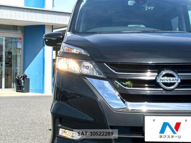 Nissan SERENA 2017-02 386082-15