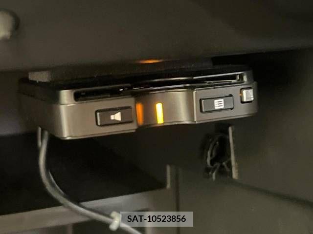 Nissan NOTE 2018-12 337384-3