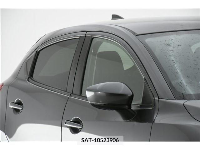 Mazda DEMIO 2017-03 206824-3