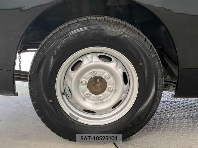 Isuzu COMO 2013-07 216107-17