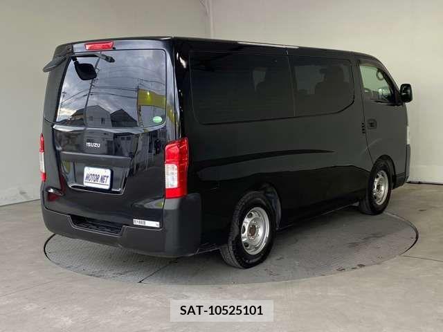 Isuzu COMO 2013-07 216107-10