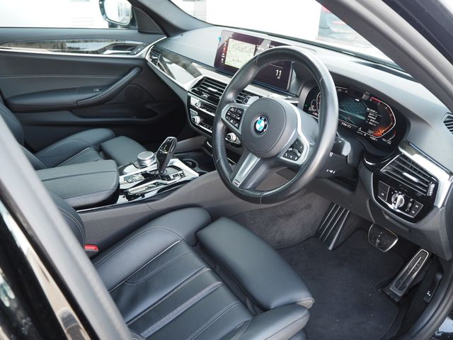 Bmw 5 SERIES 2021-01 562-14