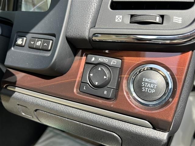 Toyota CROWN SEDAN 2013-04 1004-14