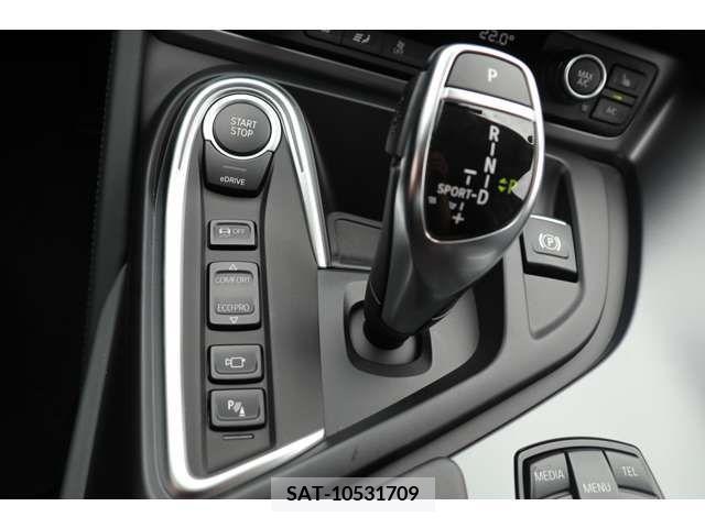 Bmw I8 2016-02 200981-10