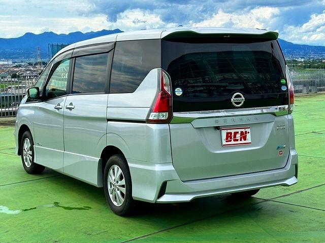 Nissan SERENA 2017-03 5187-8